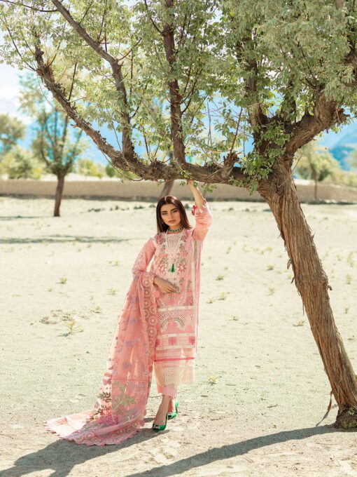 Maryam Hussain’s Luxury Lawn Vol.2 Peaches