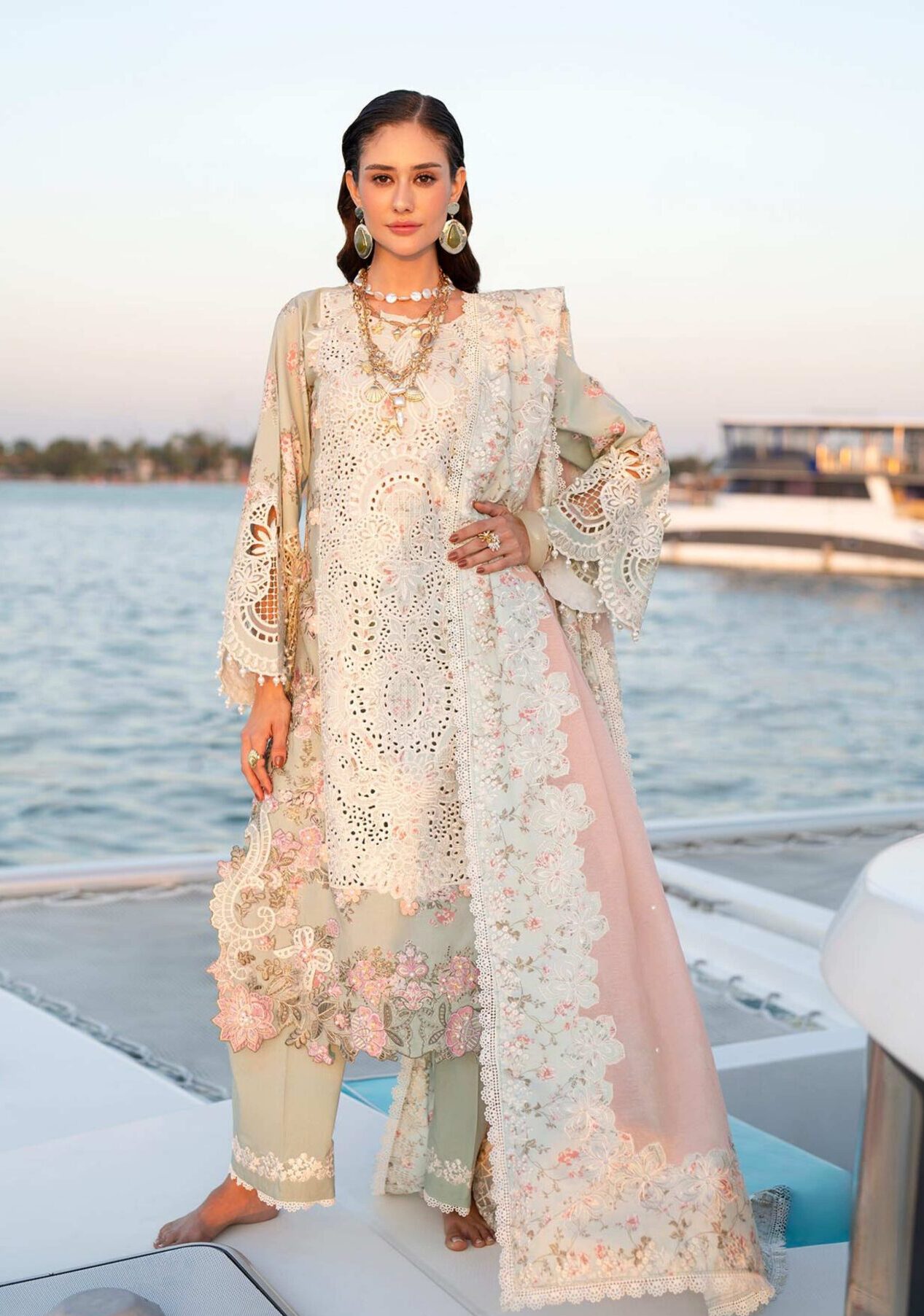 AJR-E-10 Fyna Luxury Lawn Dress In the USA